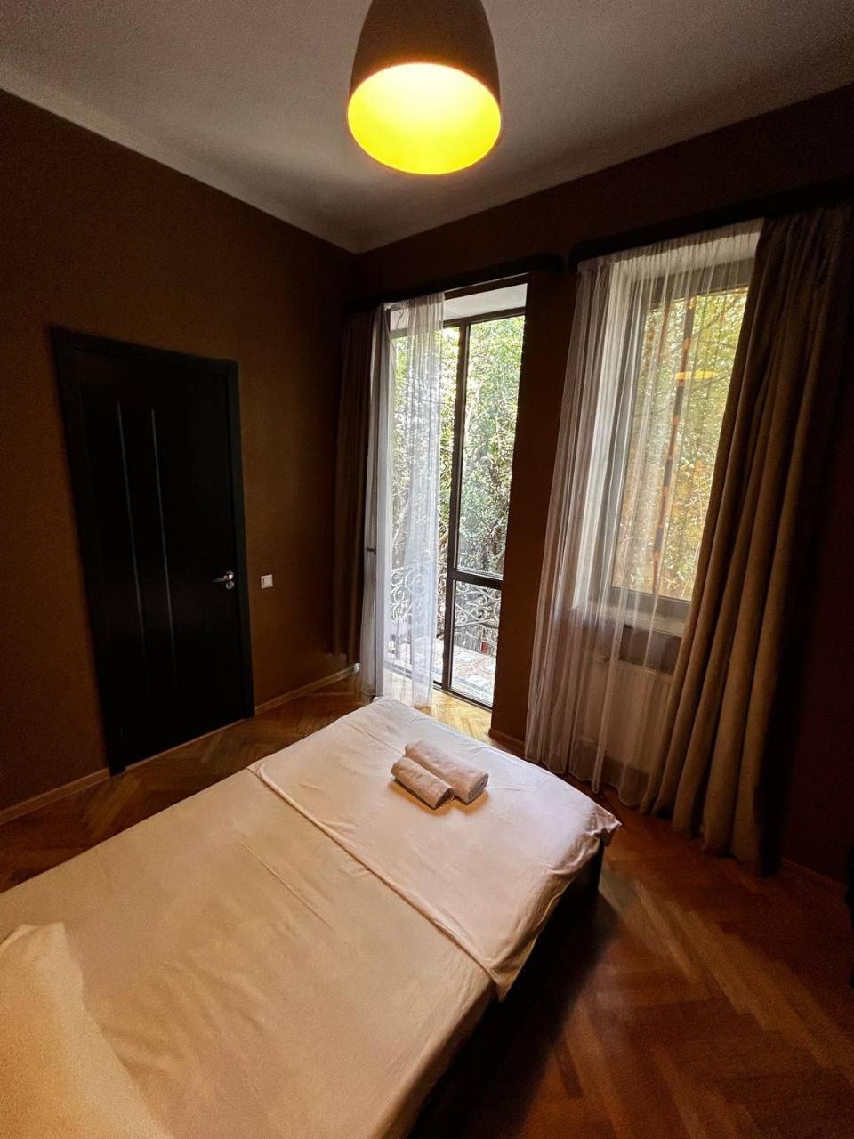 Duma Hotel Тбилиси Экстерьер фото